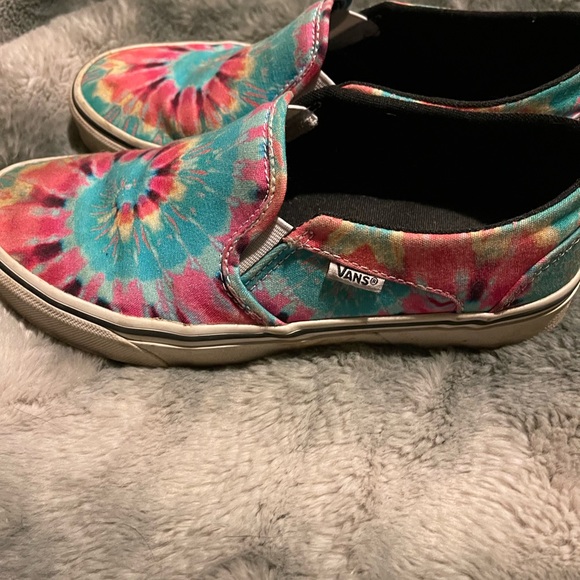 Tie dye vans (slip on) - Picture 2 of 5
